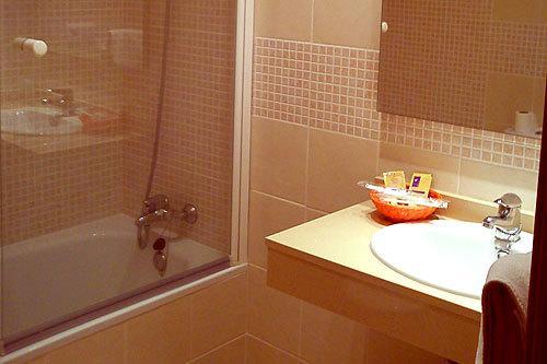 Hostal La Perdiz Sonseca الغرفة الصورة